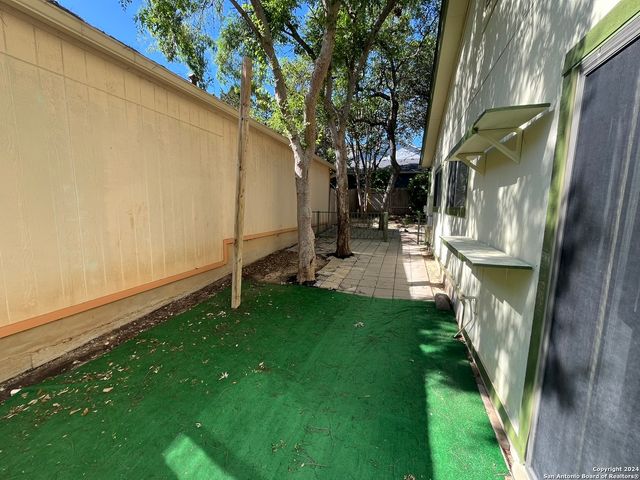 7339 HUNTERS LAND, San Antonio, TX 78249