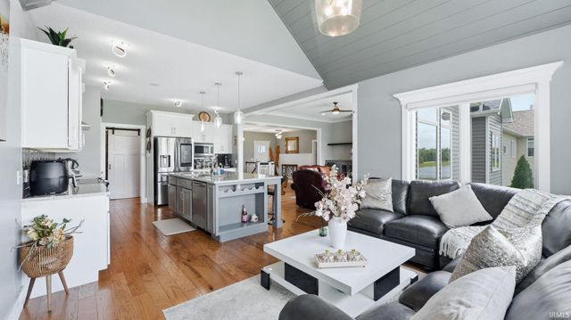10916 Eagle River Run, Fort Wayne, IN 46845