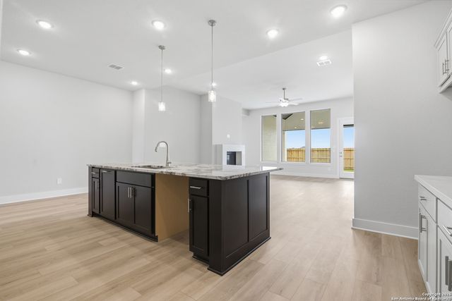 305 Haby Hill, San Antonio, TX 78253