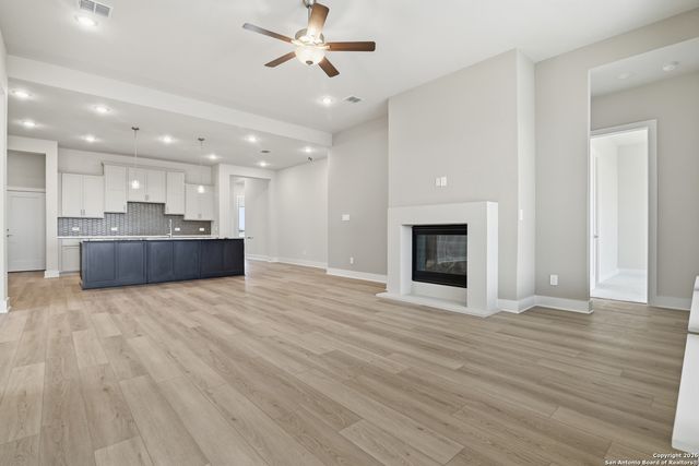 305 Haby Hill, San Antonio, TX 78253