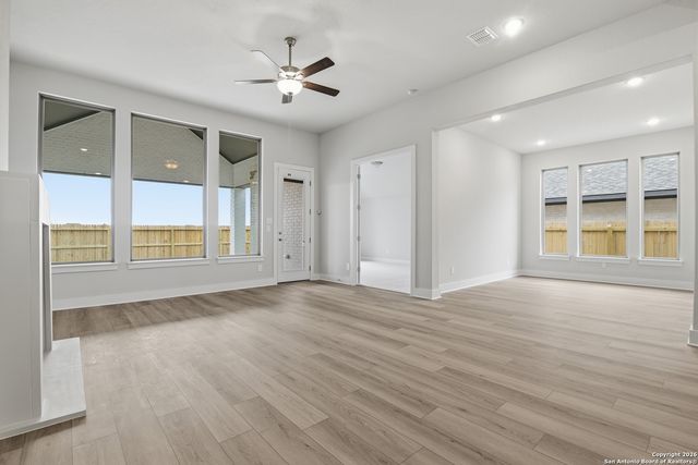 305 Haby Hill, San Antonio, TX 78253