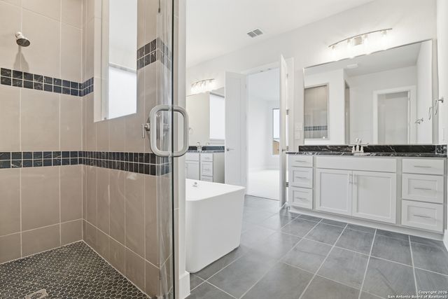 305 Haby Hill, San Antonio, TX 78253