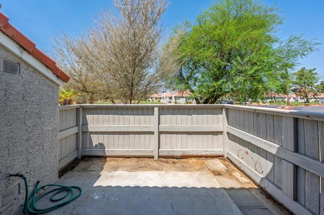 43376 Cook St 220, Palm Desert, CA 92211