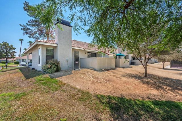 43376 Cook St 220, Palm Desert, CA 92211