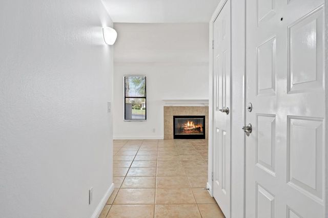 43376 Cook St 220, Palm Desert, CA 92211