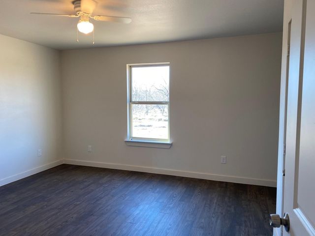 124 Bridlewood Lane, Bridgeport, TX 76426