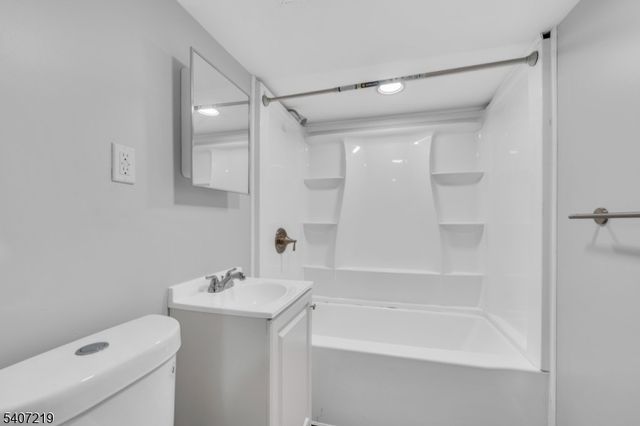 600 Plymouth Rd, Hillside Twp., NJ 07205