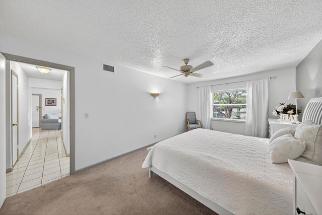6417 BAY CLUB Drive 3, Fort Lauderdale, FL 33308