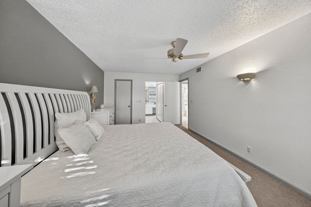6417 BAY CLUB Drive 3, Fort Lauderdale, FL 33308