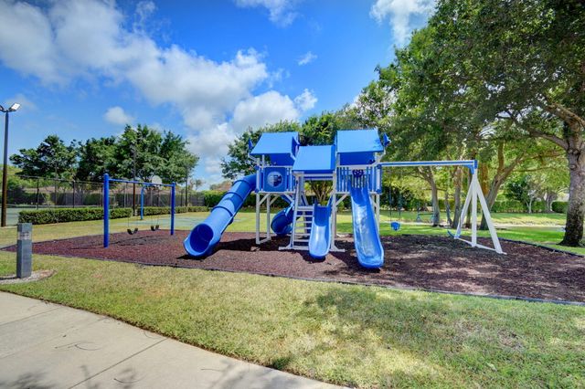 8285 VIA DI VENETO, Boca Raton, FL 33496