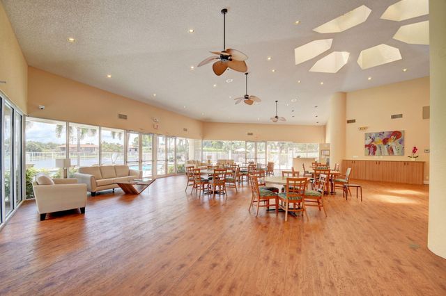 8285 VIA DI VENETO, Boca Raton, FL 33496