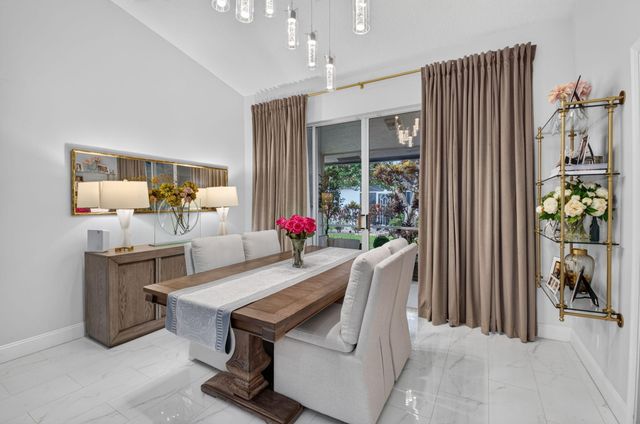8285 VIA DI VENETO, Boca Raton, FL 33496