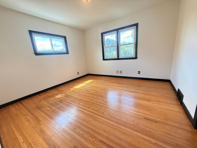1696 Fremont Avenue, Saint Paul, MN 55106
