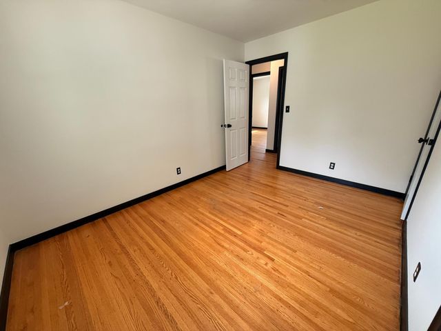1696 Fremont Avenue, Saint Paul, MN 55106