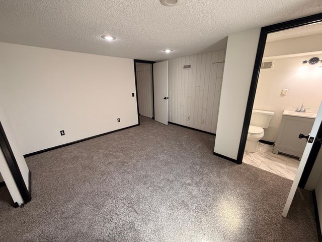1696 Fremont Avenue, Saint Paul, MN 55106