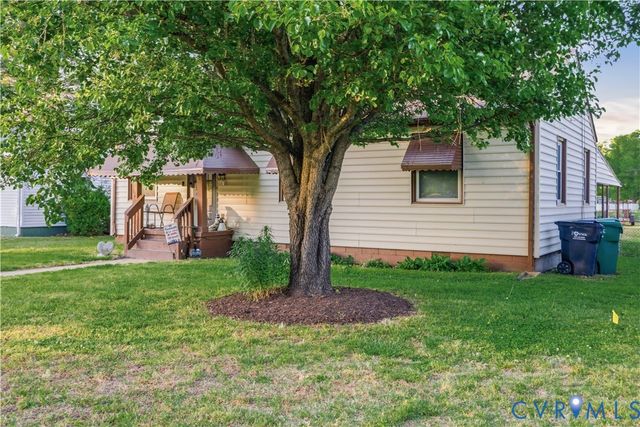 644 Battery Pl, Colonial Heights, VA 23834