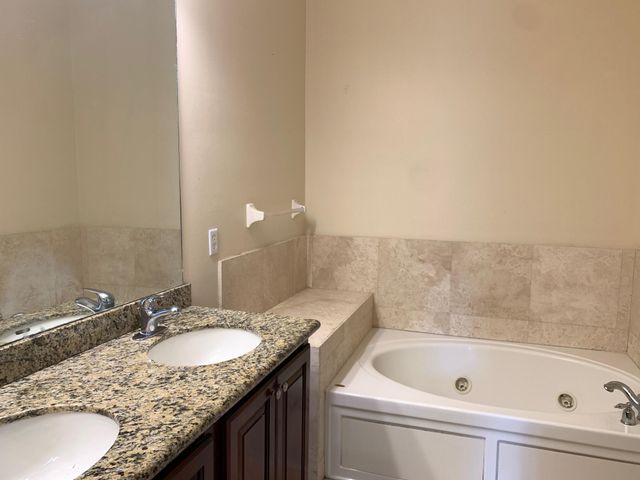 147 Mulligan Place, Jupiter, FL 33458