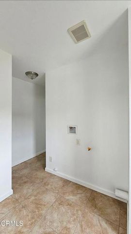 1114 Oban Drive, Los Angeles, CA 90065