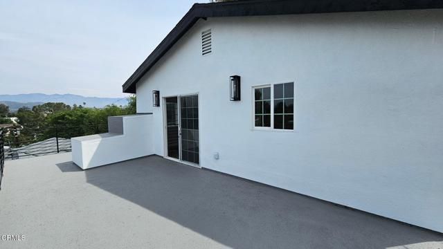 1114 Oban Drive, Los Angeles, CA 90065