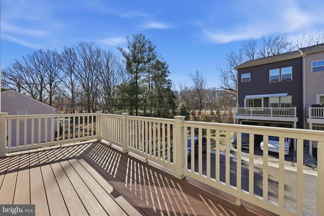 9590 GLEN OAKS LN, Columbia, MD 21046