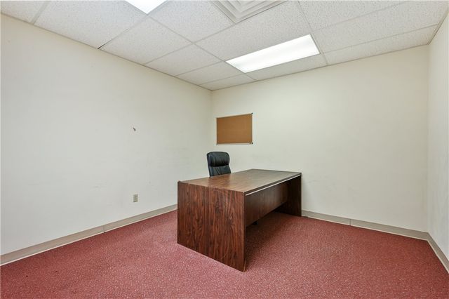 568 Galiffa Dr, Donora, PA 15033