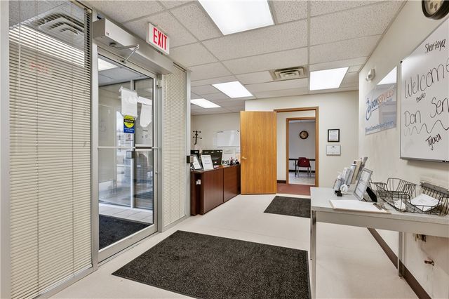 568 Galiffa Dr, Donora, PA 15033