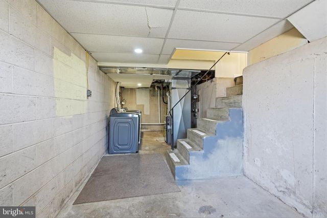 809 REGINA ST, Philadelphia, PA 19116