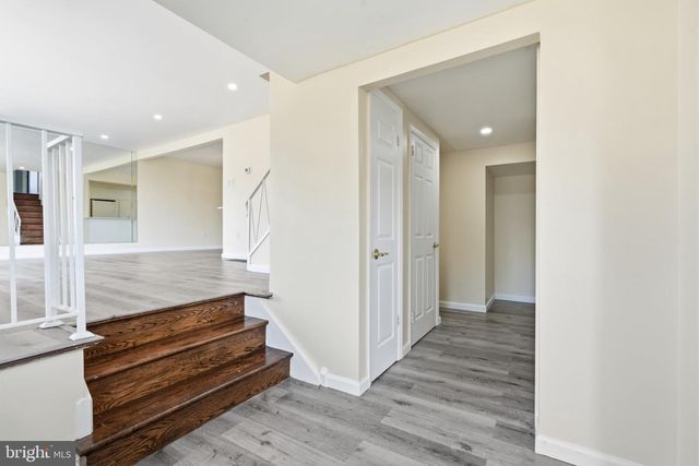 809 REGINA ST, Philadelphia, PA 19116