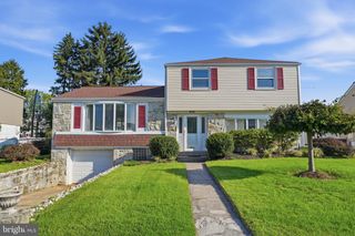 809 REGINA ST, Philadelphia, PA 19116