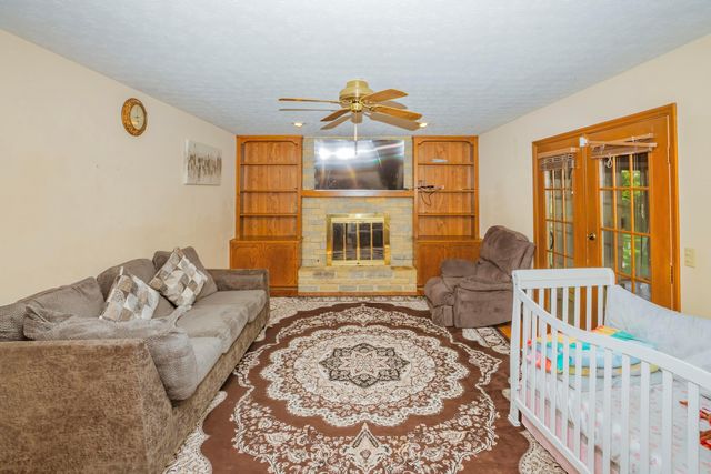 622 Brice Road, Reynoldsburg, OH 43068