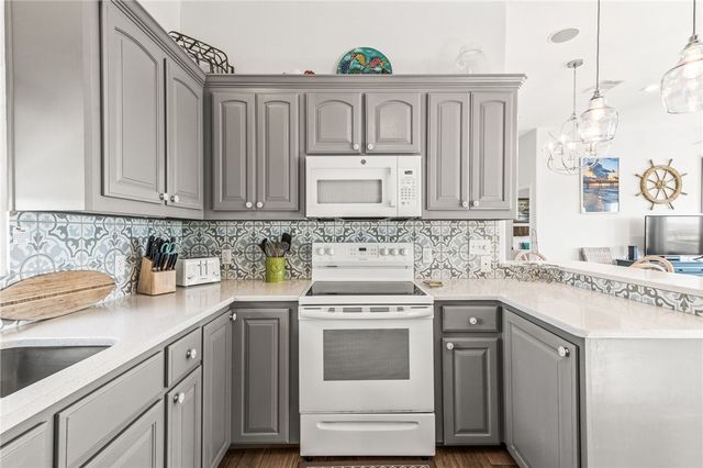 5601 State Highway 361 103, Port Aransas, TX 78373