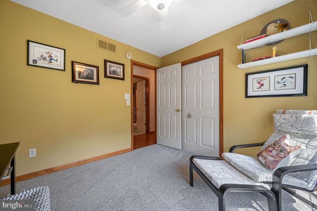 19 HUNTLEY CIR, Dover, DE 19901