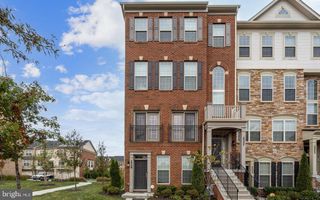 2557 CAMPUS WAY N, Glenarden, MD 20706