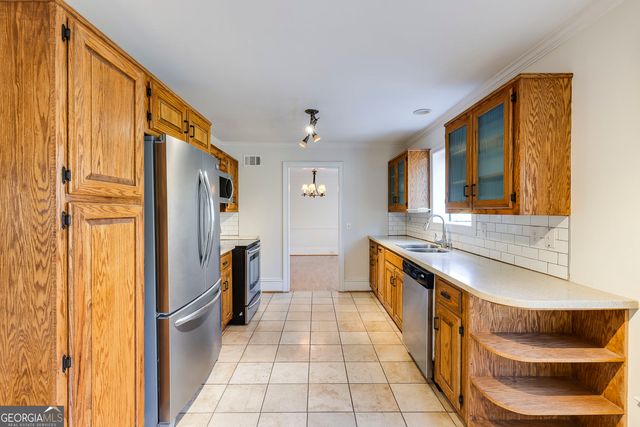 5377 Trentham Drive, Dunwoody, GA 30338