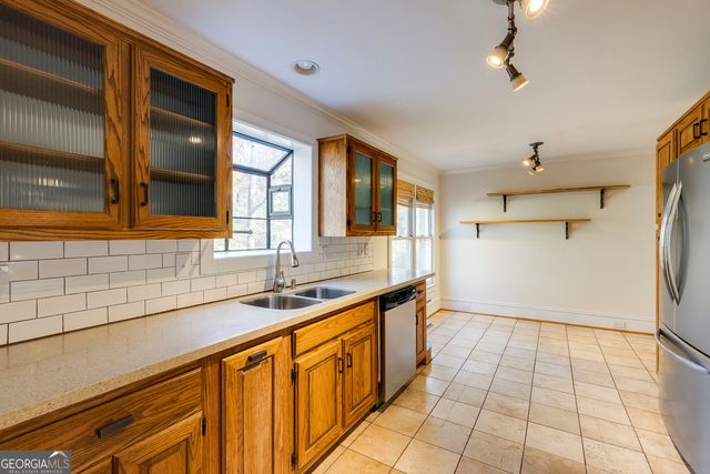 5377 Trentham Drive, Dunwoody, GA 30338