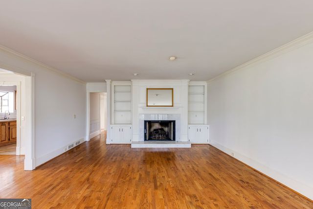 5377 Trentham Drive, Dunwoody, GA 30338