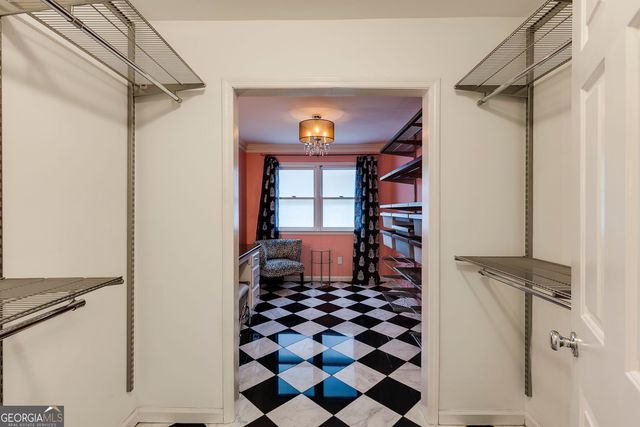 5377 Trentham Drive, Dunwoody, GA 30338