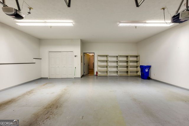 5377 Trentham Drive, Dunwoody, GA 30338