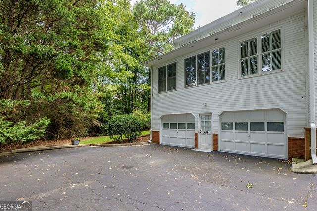 5377 Trentham Drive, Dunwoody, GA 30338