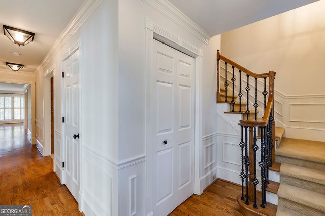 5377 Trentham Drive, Dunwoody, GA 30338