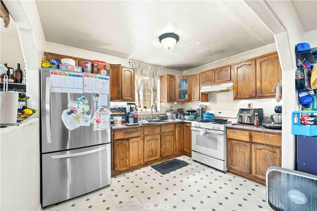 329 E 82nd, Los Angeles, CA 90003