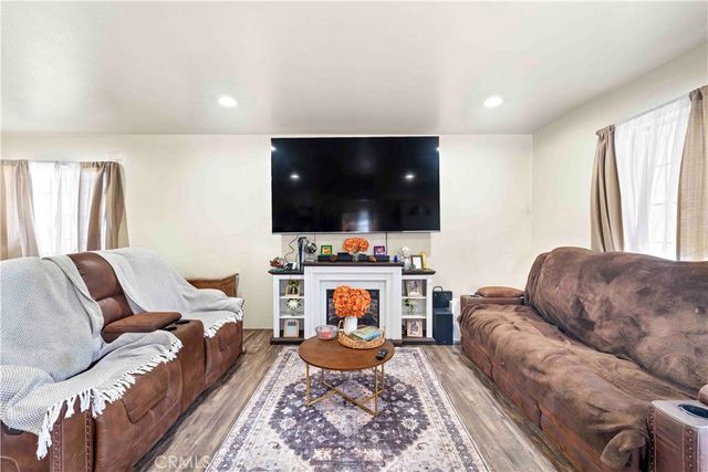 329 E 82nd, Los Angeles, CA 90003