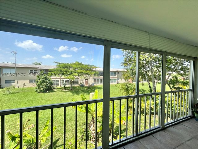 7305 NW 4th Pl 204, Margate, FL 33063