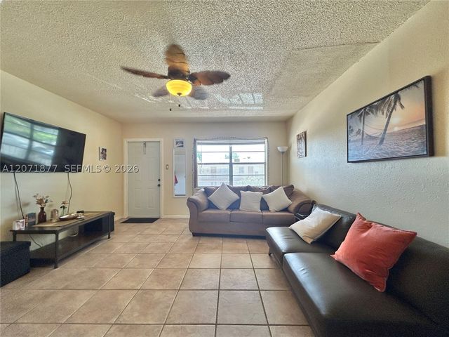 7305 NW 4th Pl 204, Margate, FL 33063