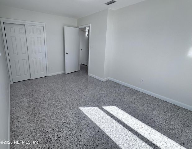 6241 LENCZYK Drive, Jacksonville, FL 32277