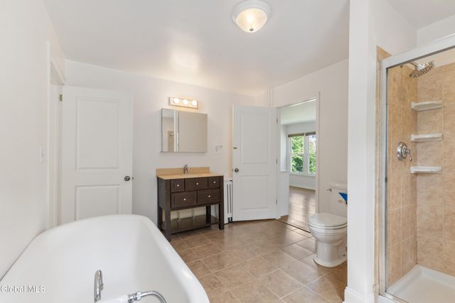 39 Hawthorne Avenue, Albany, NY 12203