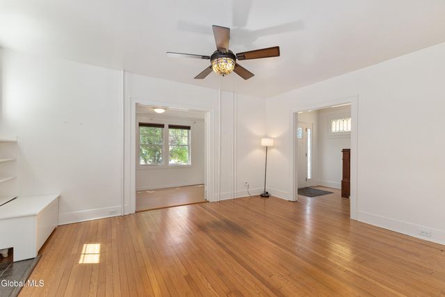 39 Hawthorne Avenue, Albany, NY 12203