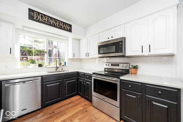 233 Brierley Way, Carmel, IN 46032