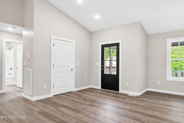 113 Highgate Drive, Crossville, TN 38558