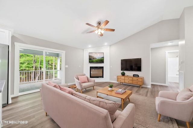 113 Highgate Drive, Crossville, TN 38558